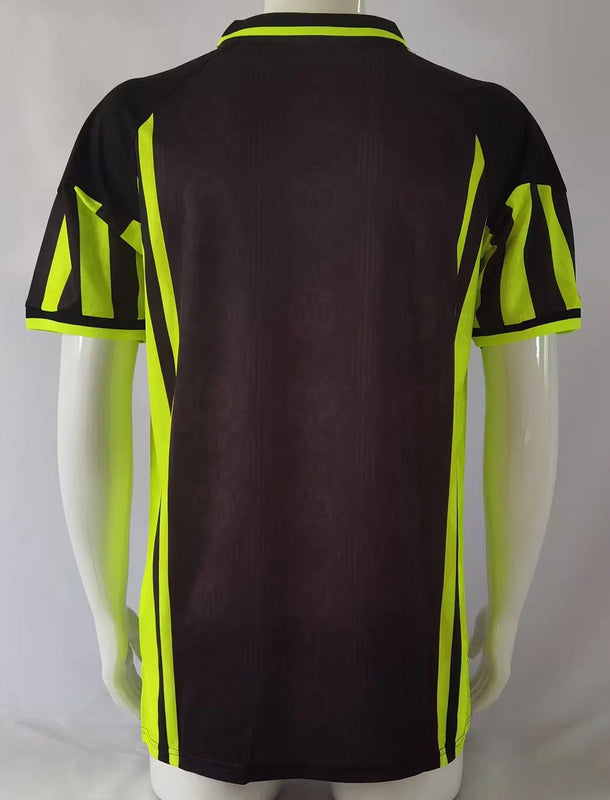 Dortmund Visitante 96-97