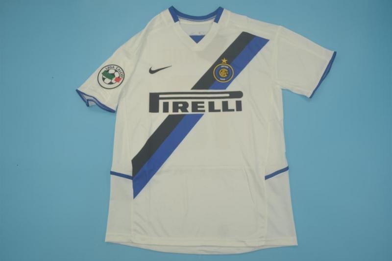 Inter Milan Visitante 02-03