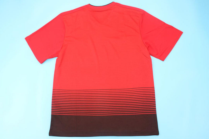 Manchester United Local 18-19