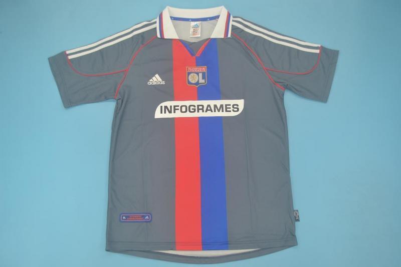 Lyon Tercera 00-01