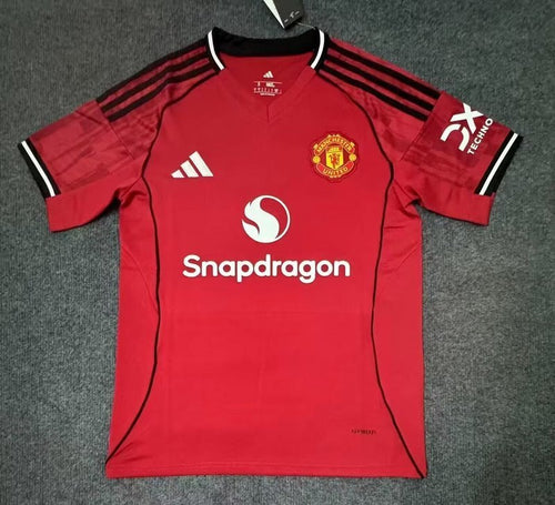 Manchester united Local 25-26