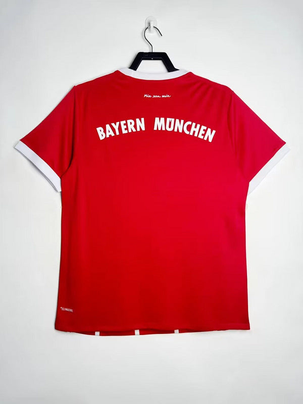 Bayern Local 17-18