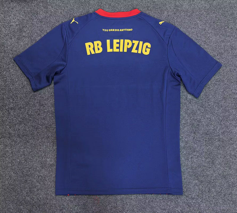 Leipzig Visitante 25-26