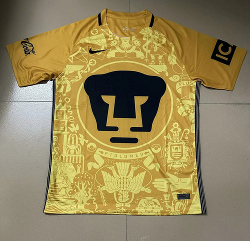 Pumas Local 16-17