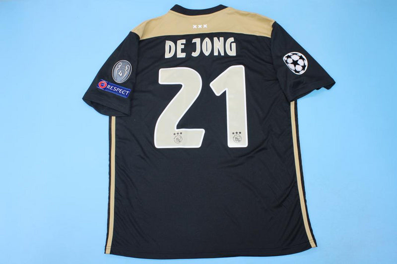 Ajax Visitante 18-19