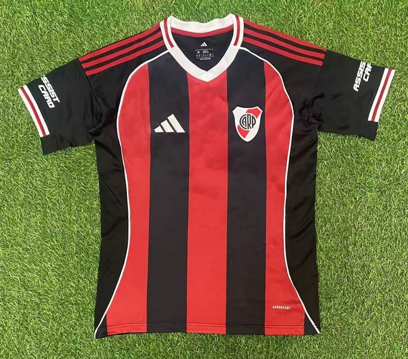 River Visitante 25-26