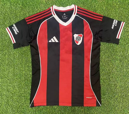 River Visitante 25-26