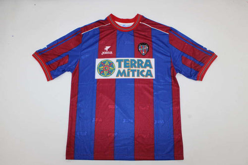 Levante Local 99-00