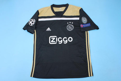 Ajax Visitante 18-19