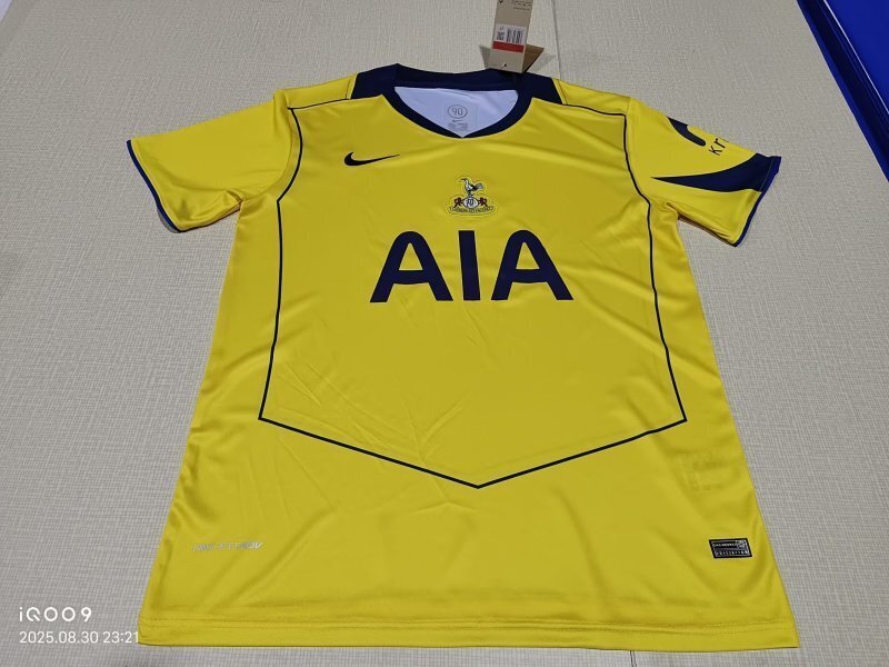 Tottenham Third 25-26