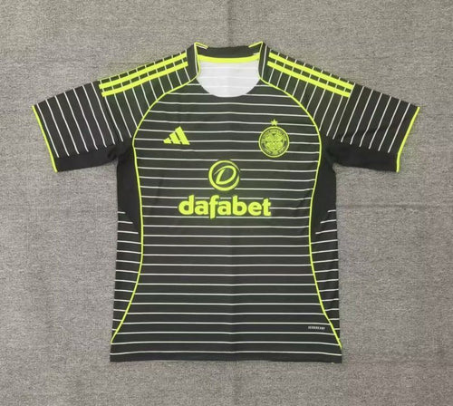 Celtic Visitante 25-26