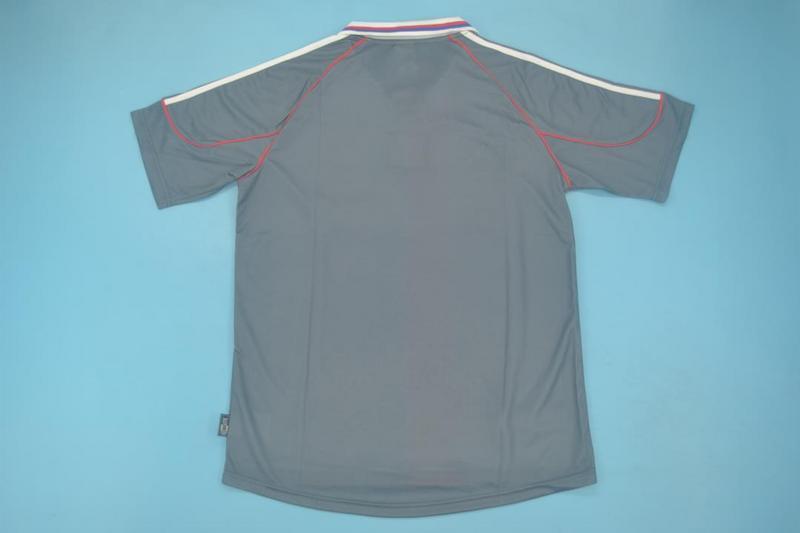 Lyon Tercera 00-01