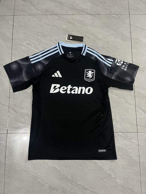 Aston Villa Visitante 25-26