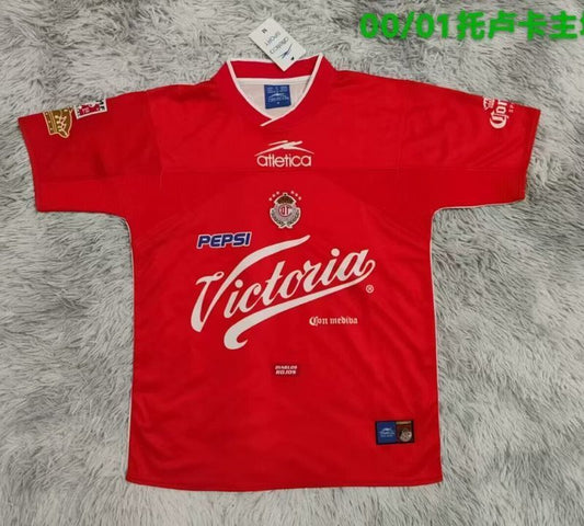 Toluca Local 00-01