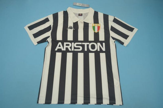 Juventus Local 84-85