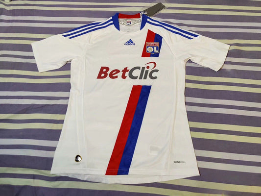 Lyon Local 10-11