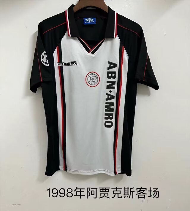 Ajax Visitante 98-99