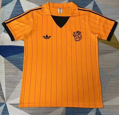 Holanda Local 74-84