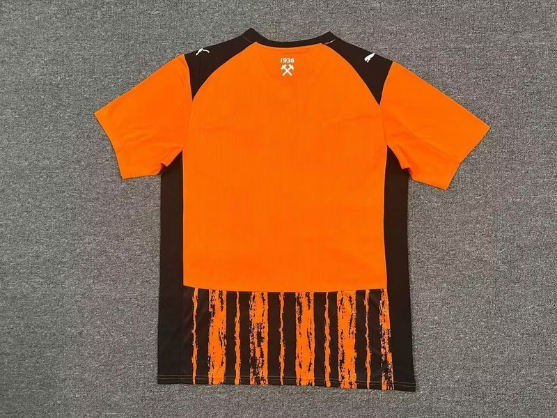 Shakhtar Local 25-26